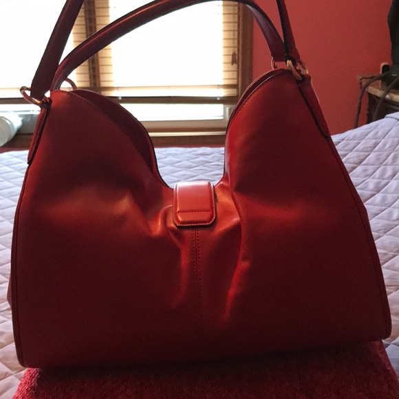 Coach Smooth Leather Carlyle SHB F37637 - Picture 3 of 8